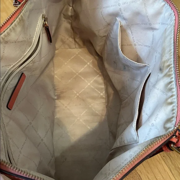 Michael Kors Pre Loved Coral Tote - Picture 8 of 9